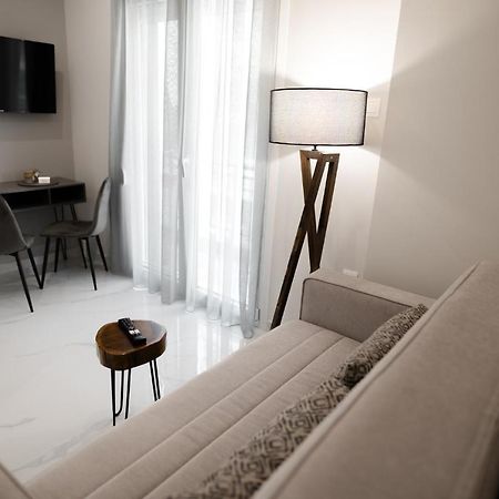 M10 Central Apartments Alexandroupolis Exterior photo