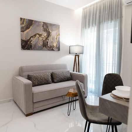 M10 Central Apartments Alexandroupolis Exterior photo